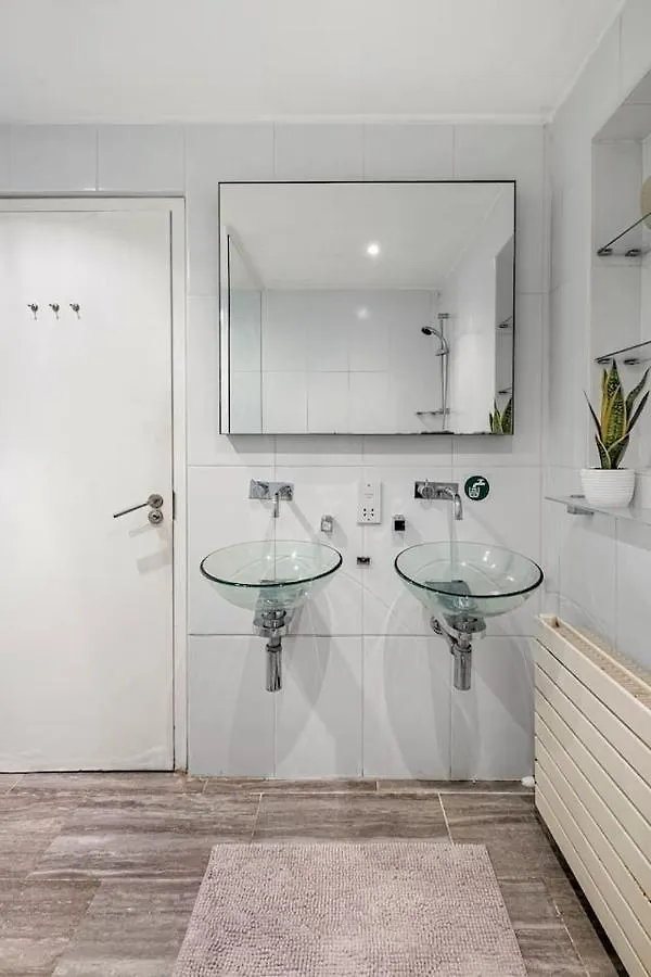 Luxury 2Bed Apartment In Jesmond With Parking!