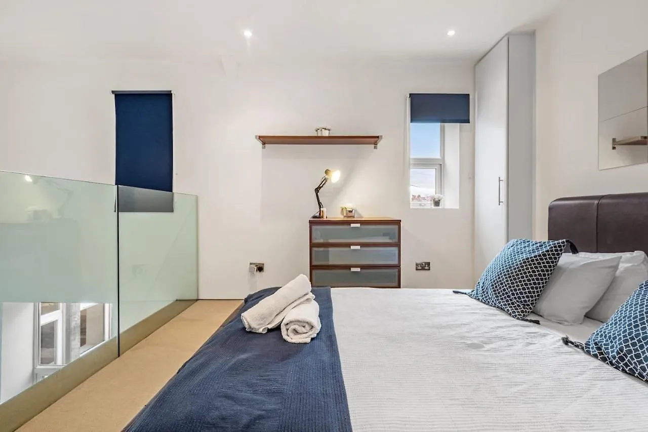 Luxury 2Bed Apartment In Jesmond With Parking!